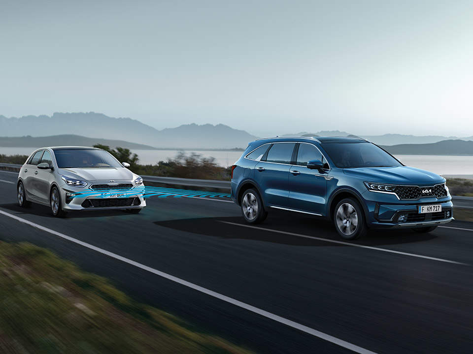 Blind-Spot Collision-Avoidance Assist (BCA)